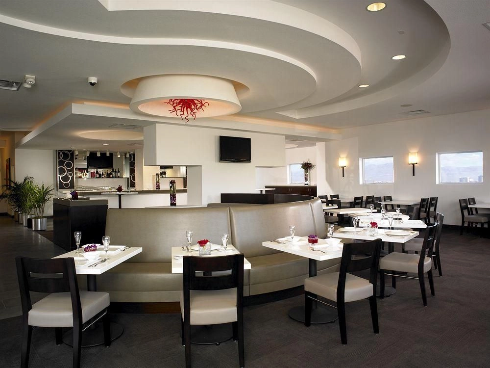 Holiday Inn Las Vegas3