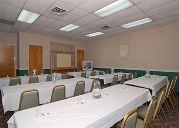 Comfort Inn Canton3