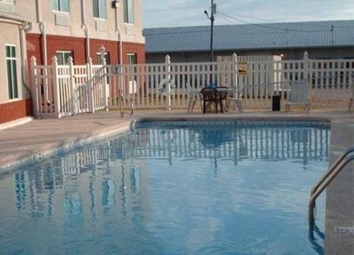 Holiday Inn Express Demopolis3