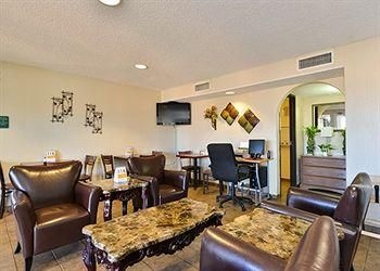 Holiday Inn Express Van Horn2