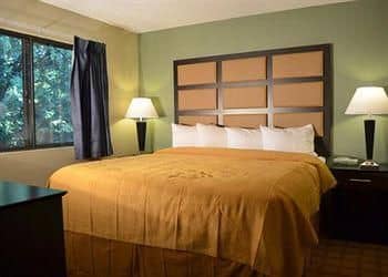 Quality Inn & Suites Quality Inn & Suites