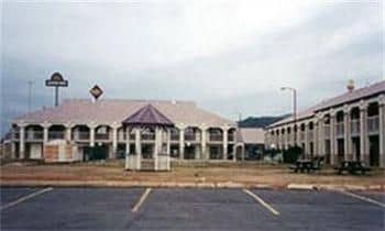 DAYS INN OXFORD DAYS INN OXFORD