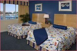 Charthouse Hotel & Suites0