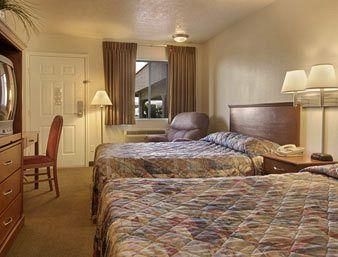 Howard Johnson Inn And Suites Saint George HWY I-15 Exit 61