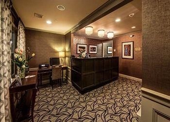 Port Inn4