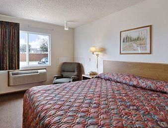 Super 8 Plano Dallas Area3