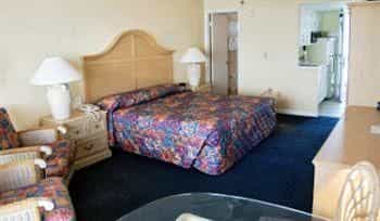Shoreline Island Resort - Adults Only