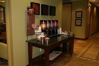 Hampton Inn Bermuda Run/Advance3