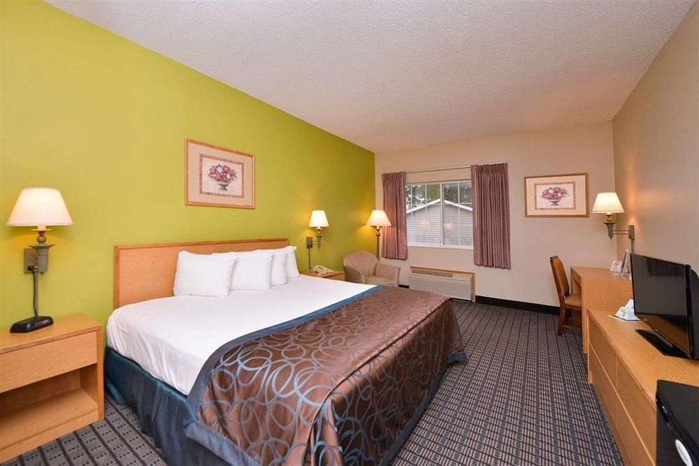 Americas Best Value Inn Geneseo2