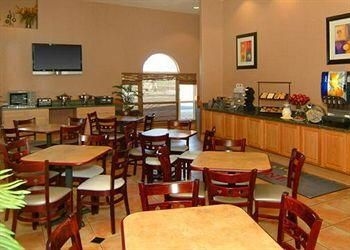 Comfort Inn & Suites Deming0