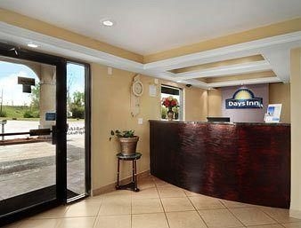 Days Inn Evergreen4
