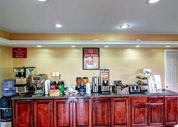 Days Inn Evergreen2