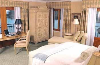 The Delamar Greenwich Harbour