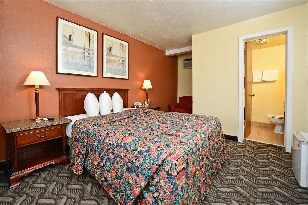 DAYS INN VERNAL4