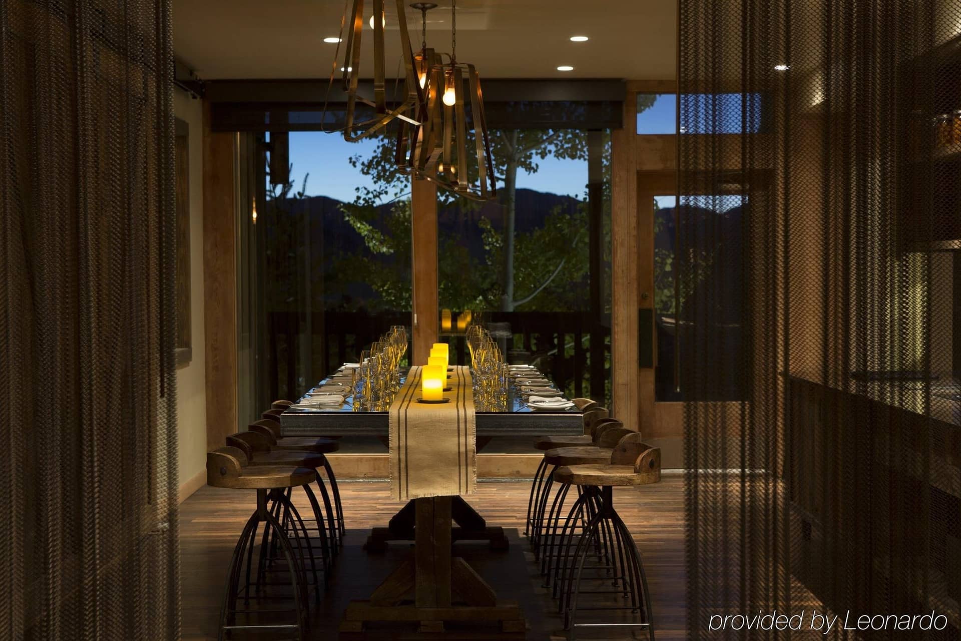 Love Ridge Resort Lodges Love Ridge Resort Lodges