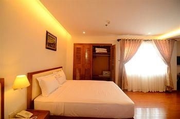 Golden Beach Nha Trang Hotel1