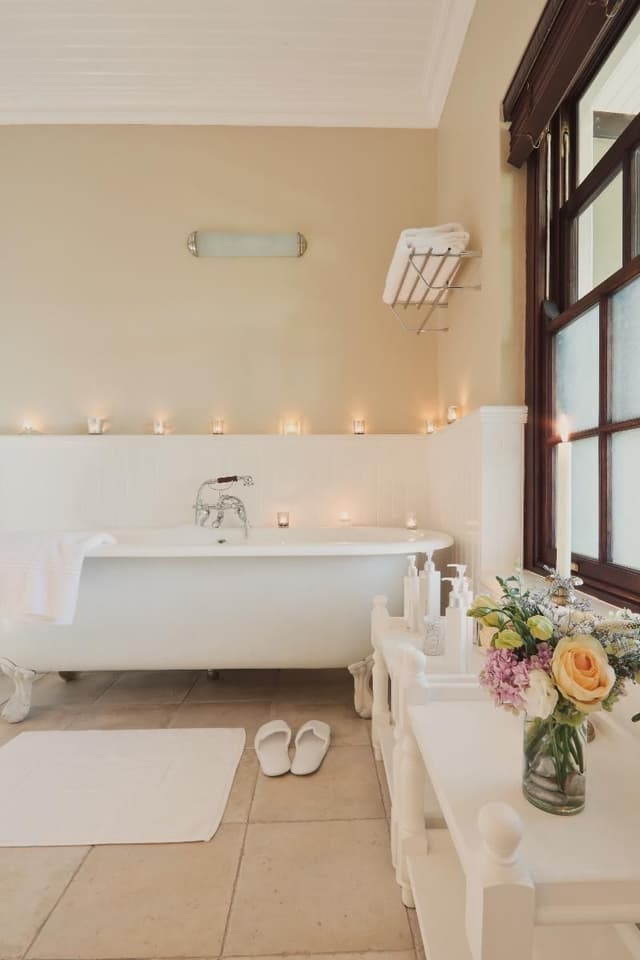 DOUBLE HONEYMOON