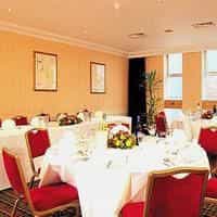 Holiday Inn Wakefield M1 Jct 40 Holiday Inn Wakefield M1 Jct 40