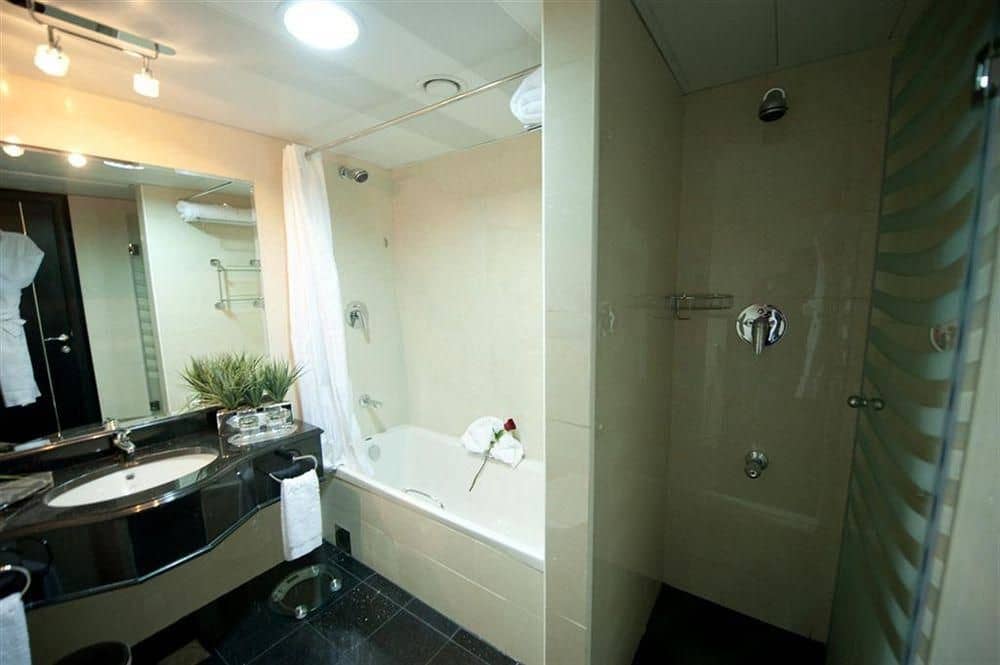 Royal Grand Suite Hotel Royal Grand Suite Hotel