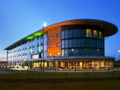 Holiday Inn Salisbury-Stonehenge By IHG Holiday Inn Salisbury-Stonehenge By IHG