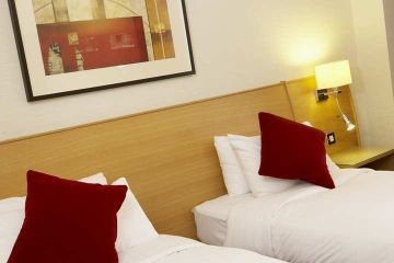 โรงแรมฮิลตัน ยอร์ก (Hilton York Hotel)2