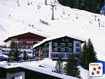 Hotel Angela2