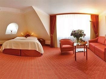 Hotel Salzburger Hof4
