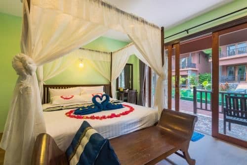 Superior Double Room with Pool Access