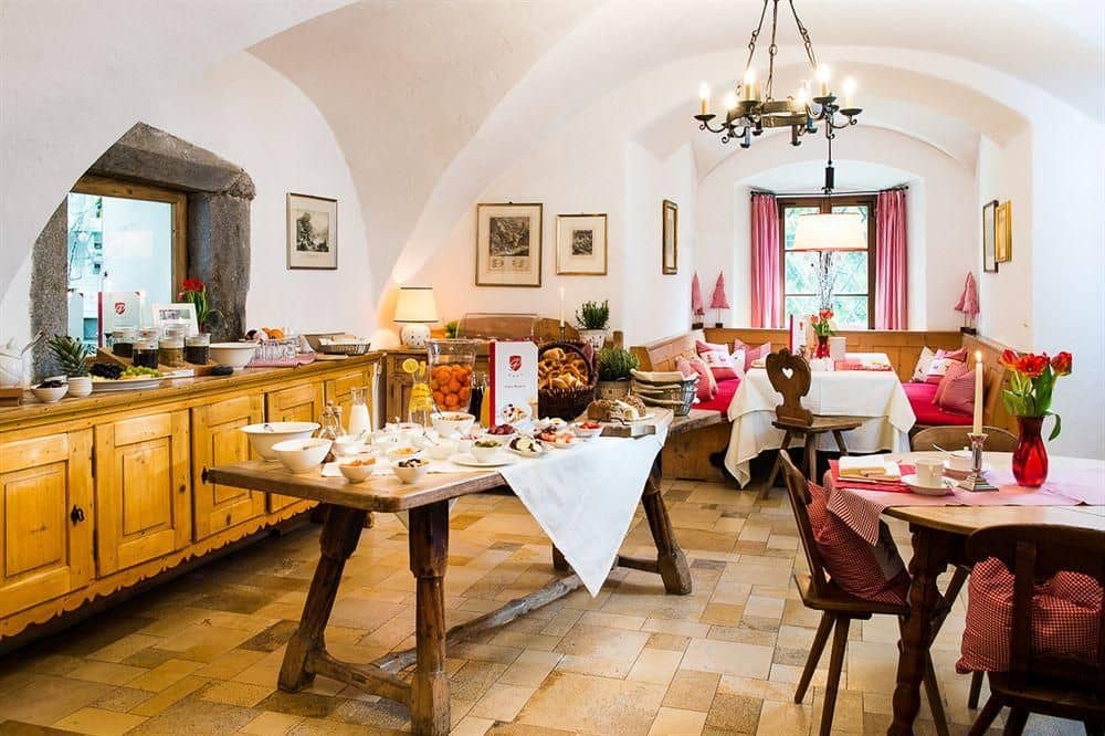 Schloss Prielau Schloss Prielau