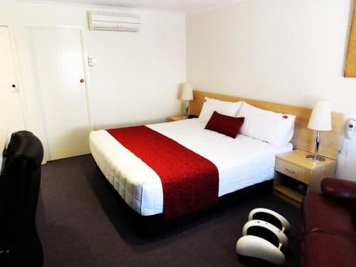 Premium King Room - Toorak Room