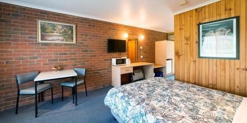 Double Room with Mountain View
