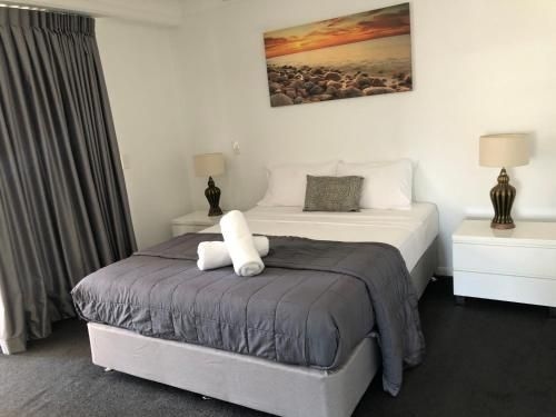 Wharf Boutique Apartments2