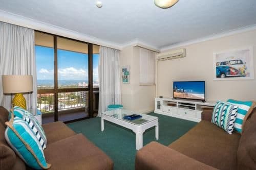 One-Bedroom Apartment - City View