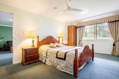 One-Bedroom Suite with Spa Bath