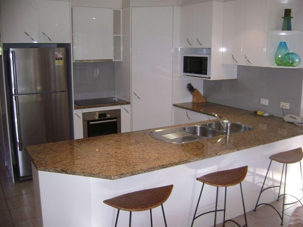 Como Noosa Luxury Riverside Apartments1