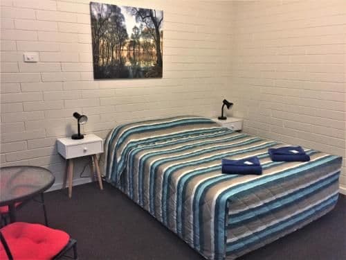 Budget Queen Room