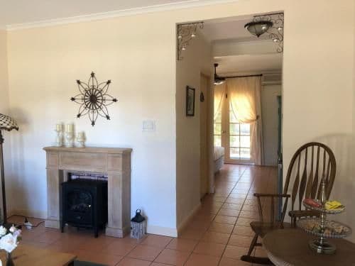 Deluxe Queen Suite