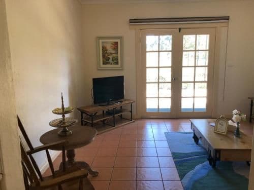 Deluxe Queen Suite