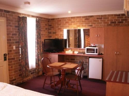 Executive Suite with Spa Bath
