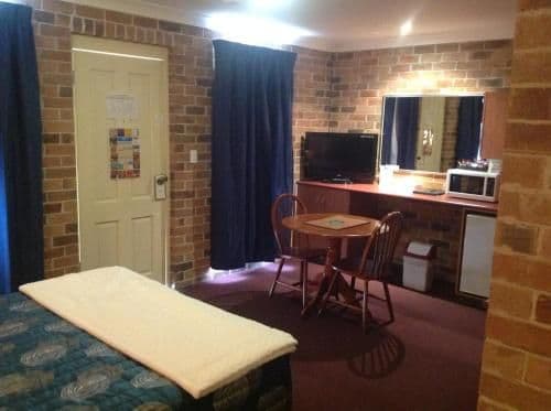 Executive Suite with Spa Bath