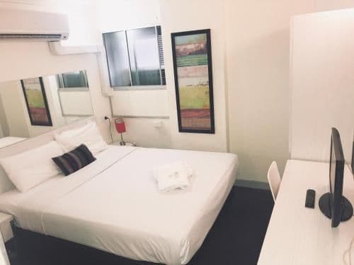 Standard Queen Room