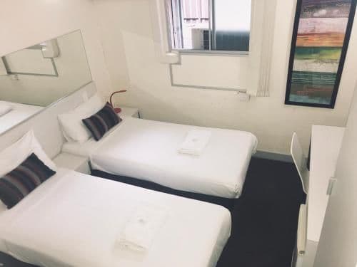 Economy Twin Room with small Bathroom