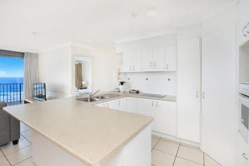 One-Bedroom Apartment with Sea View