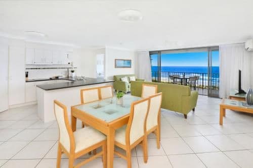 One-Bedroom Apartment with Sea View
