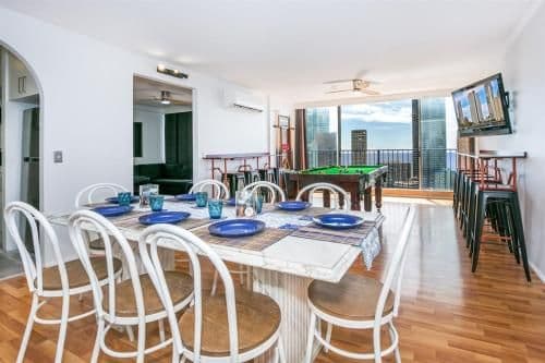 Deluxe Apartment