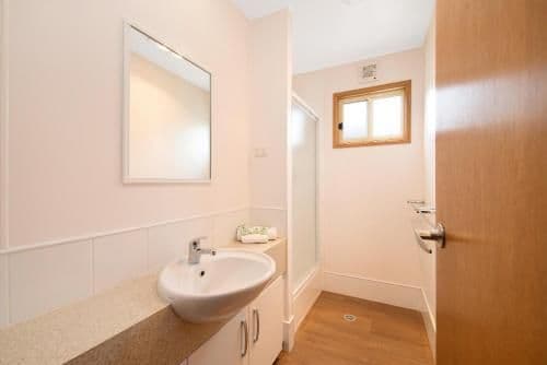 Deluxe Two-Bedroom Cabin with Ocean View