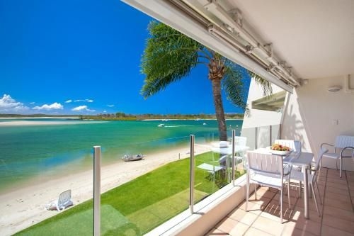 Noosa Harbour Resort4