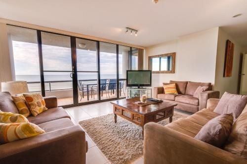 Pacific Towers Beach Resort4