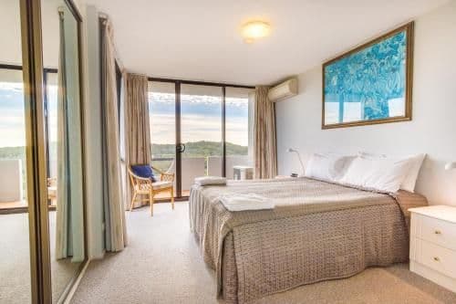 One-Bedroom Premium Apartment with Sea View