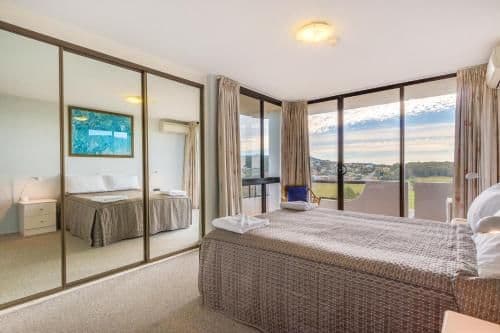 One-Bedroom Premium Apartment with Sea View